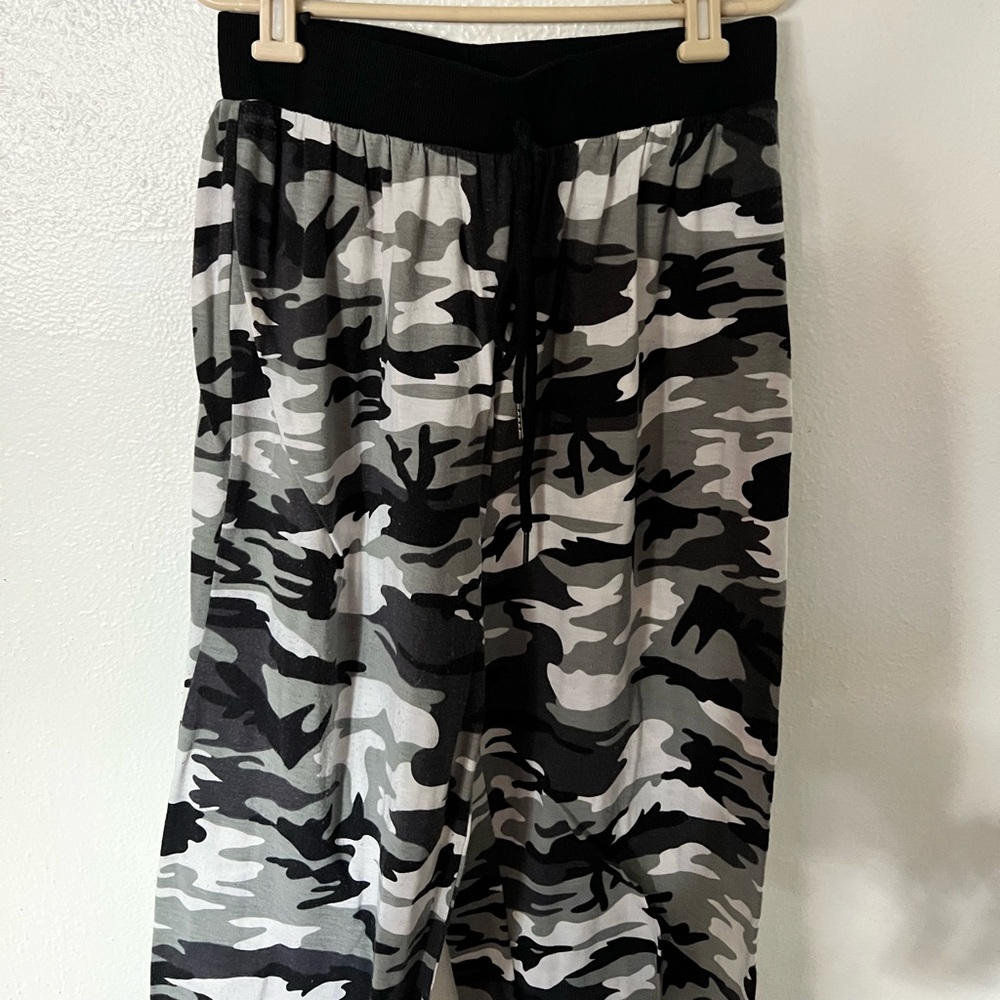 Camo joggers